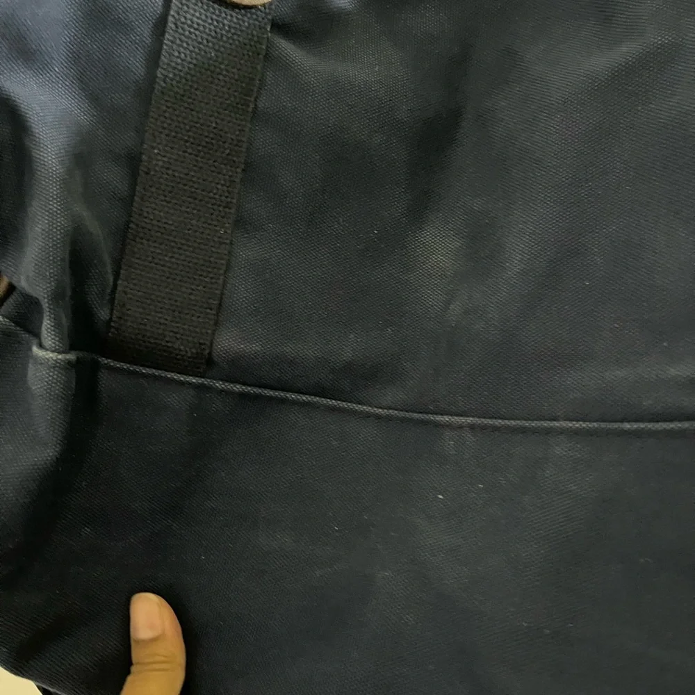 Grosvenor Elegant Blue and Brown Men's Duffel Bag - Picture 12 of 13